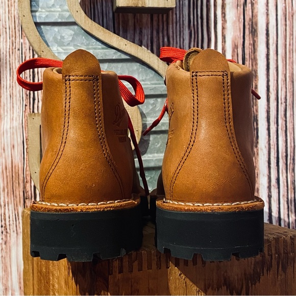 Danner Mountain Light Cascade Boots - Picture 7 of 12